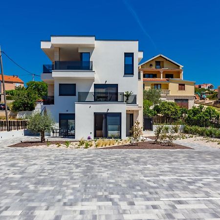 Casa Mia Apartments With Parking Zadar Ngoại thất bức ảnh