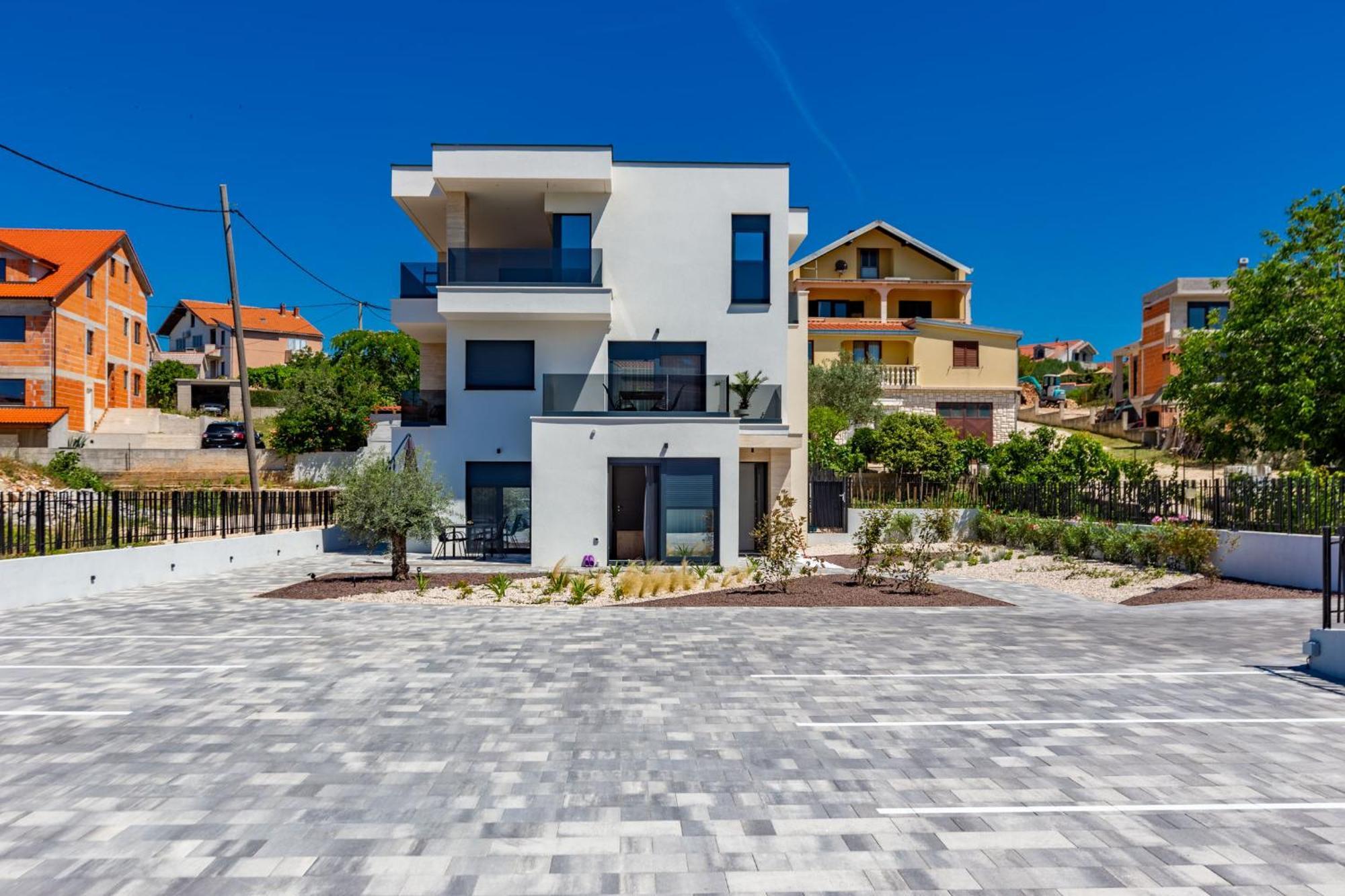 Casa Mia Apartments With Parking Zadar Ngoại thất bức ảnh