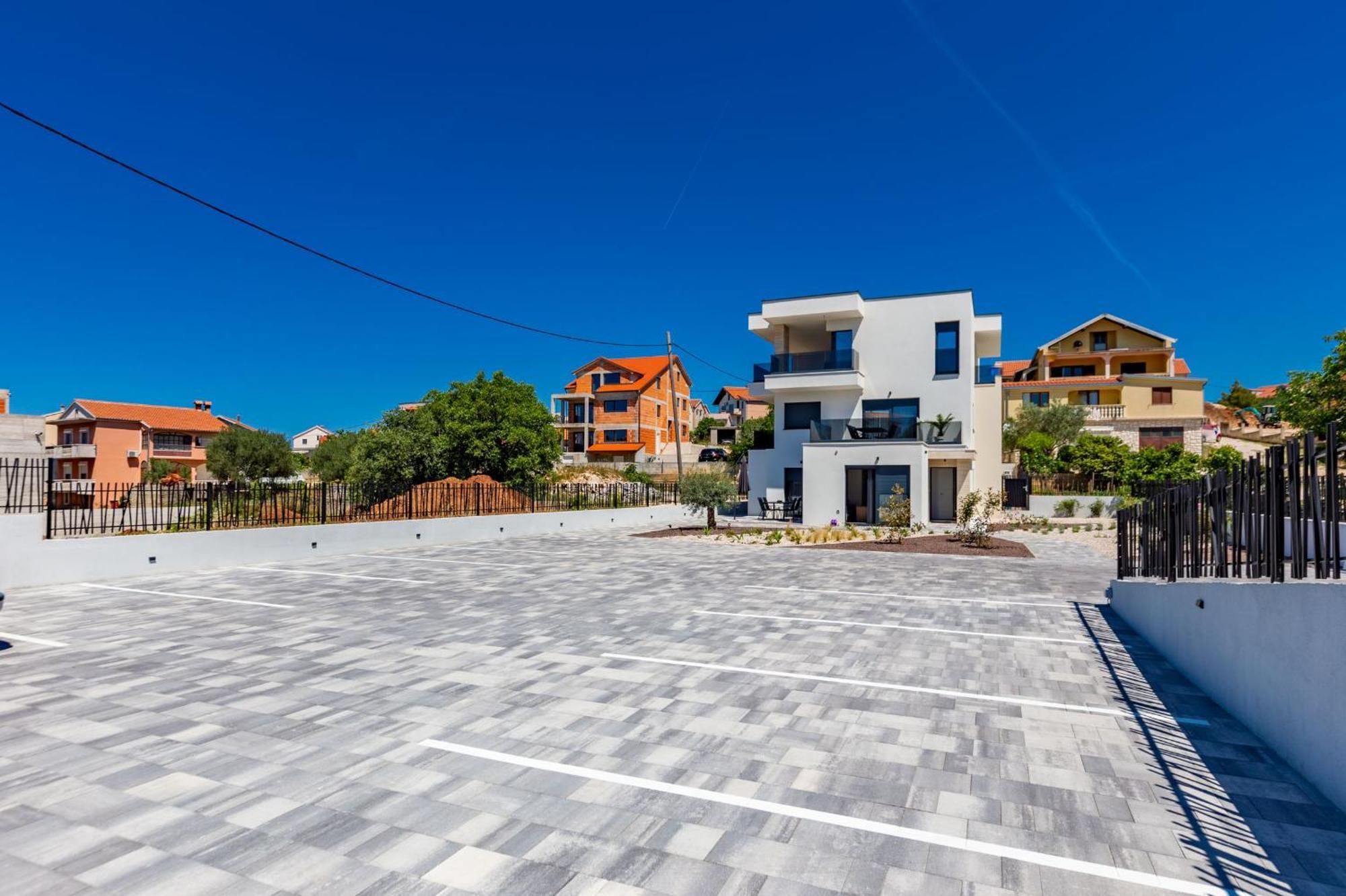 Casa Mia Apartments With Parking Zadar Ngoại thất bức ảnh
