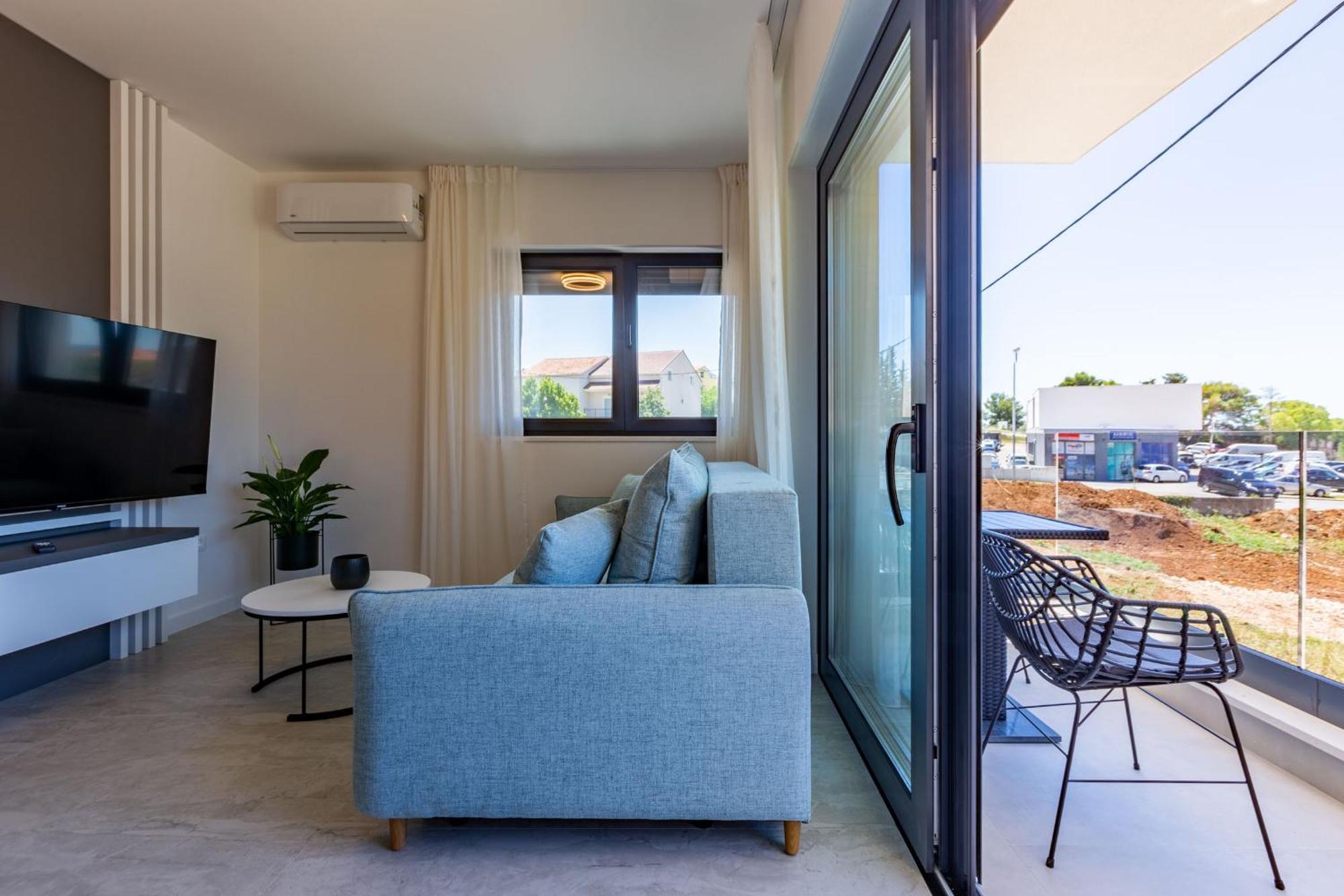 Casa Mia Apartments With Parking Zadar Ngoại thất bức ảnh