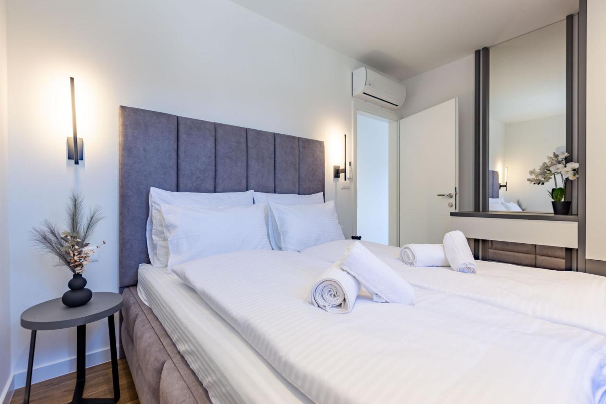 Casa Mia Apartments With Parking Zadar Ngoại thất bức ảnh