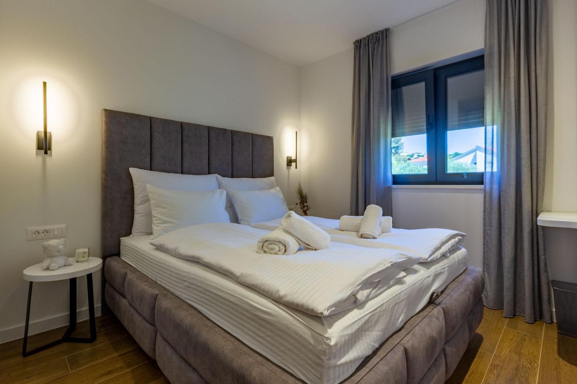 Casa Mia Apartments With Parking Zadar Ngoại thất bức ảnh