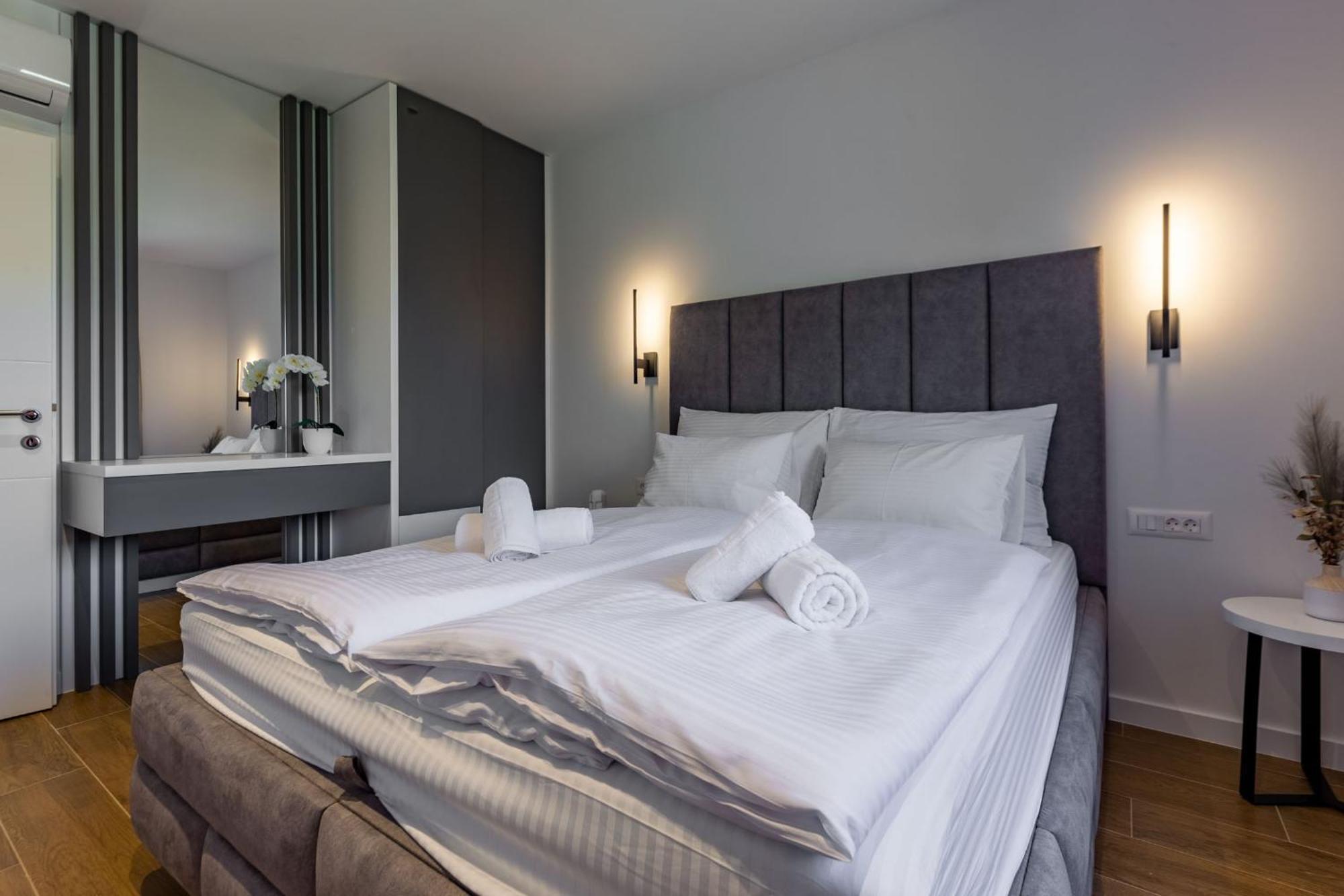 Casa Mia Apartments With Parking Zadar Ngoại thất bức ảnh