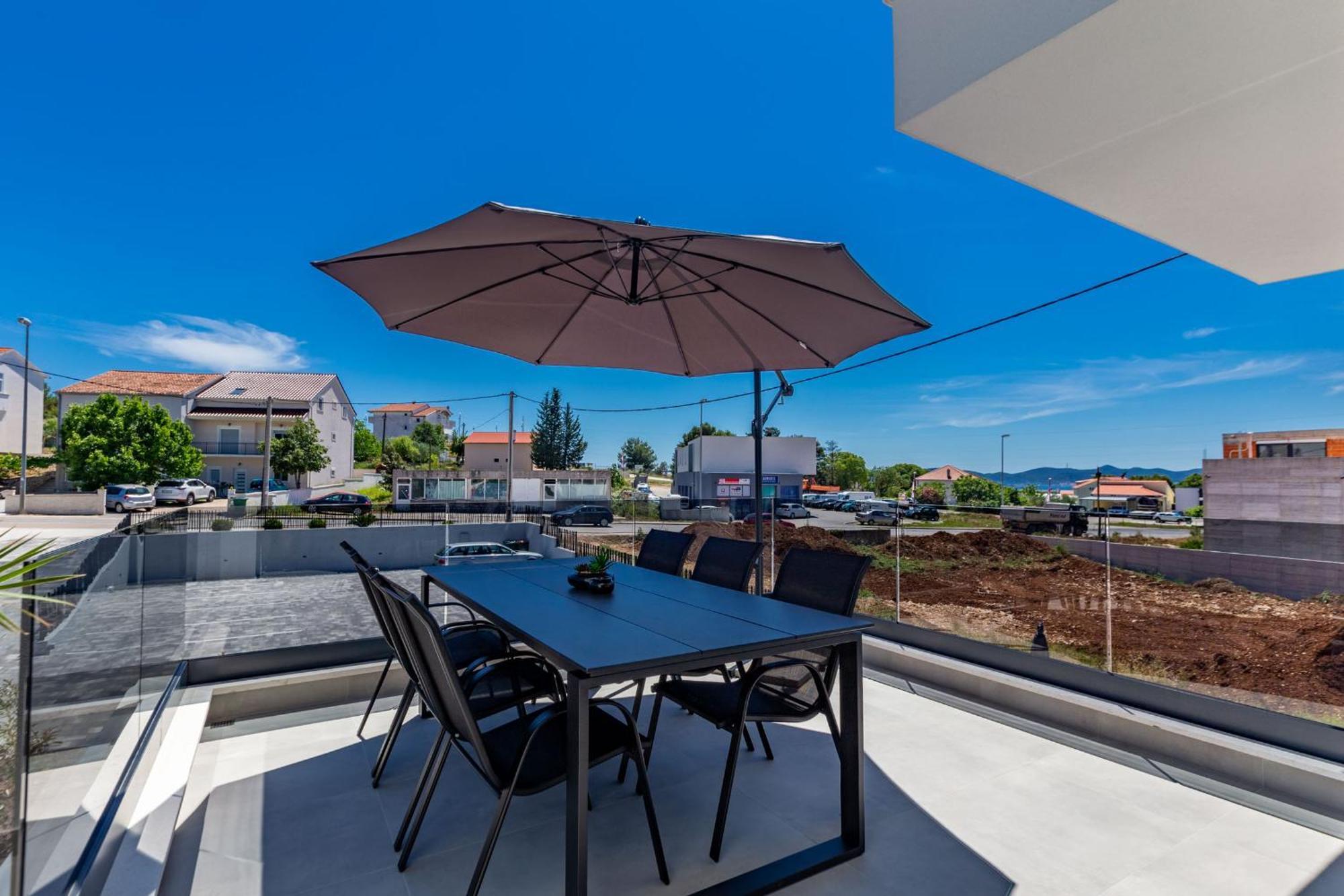 Casa Mia Apartments With Parking Zadar Ngoại thất bức ảnh